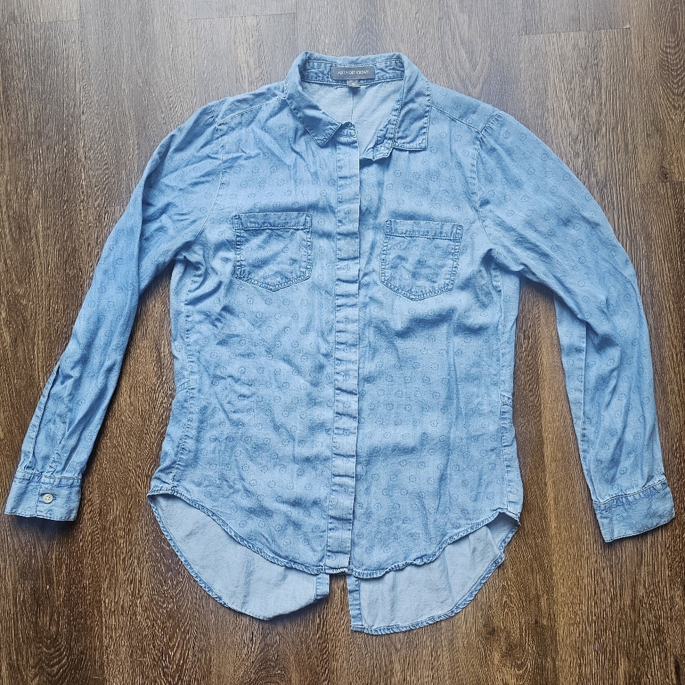 Alexander Jordan Women's Denim Blue Tunic Button Down Pockets